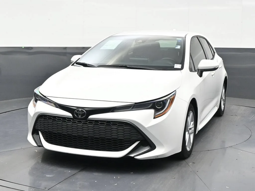 2022 Toyota Corolla Hatchback SE photo 8