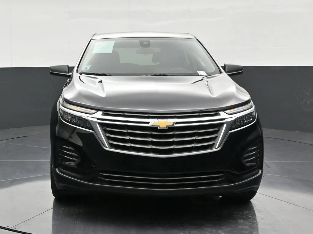 2024 Chevrolet Equinox LS photo 8