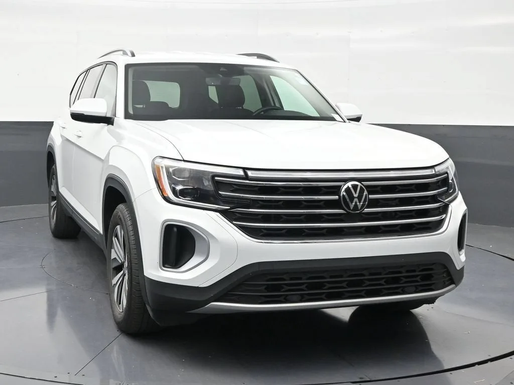2025 Volkswagen Atlas 2.0T SE photo 7