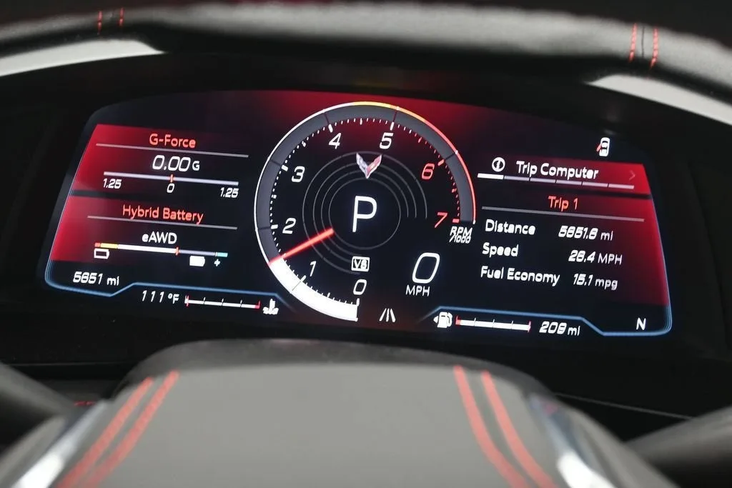 2025 Chevrolet Corvette E-Ray 1LZ photo 11
