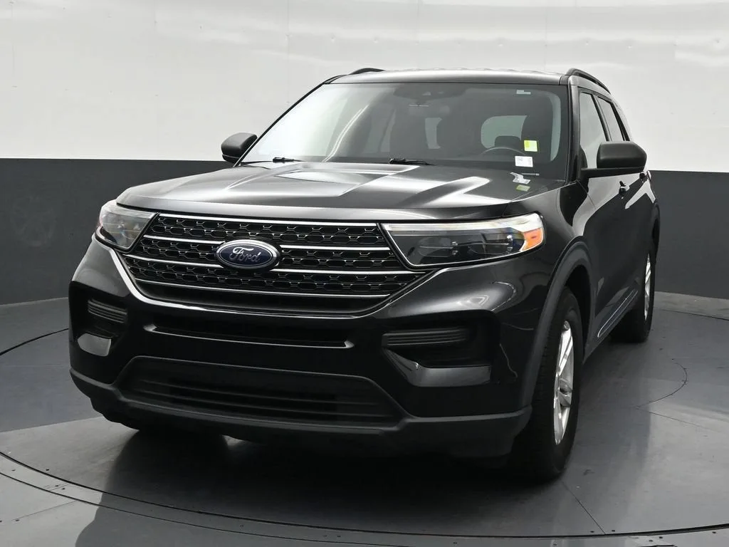 2021 Ford Explorer XLT photo 9