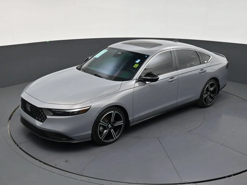 2025 Honda Accord Hybrid Sport photo 12