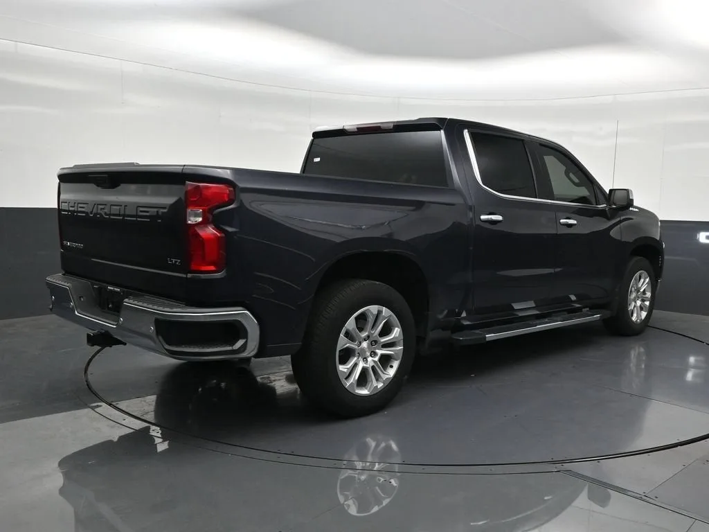 2023 Chevrolet Silverado 1500 LTZ photo 5