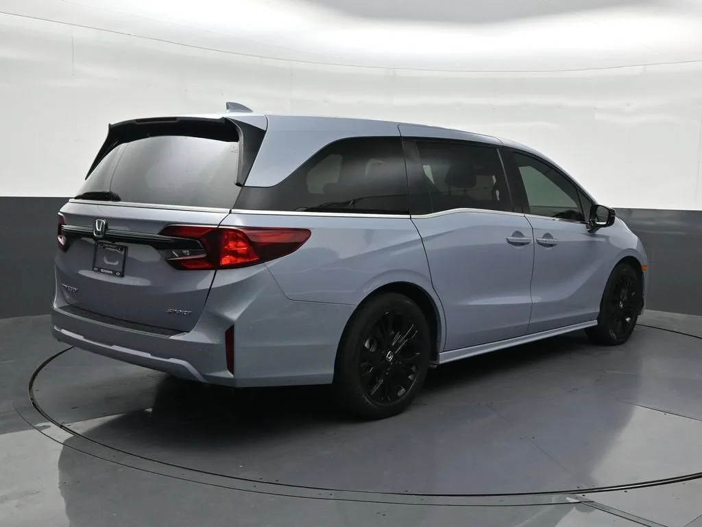 2025 Honda Odyssey Sport-L photo 5