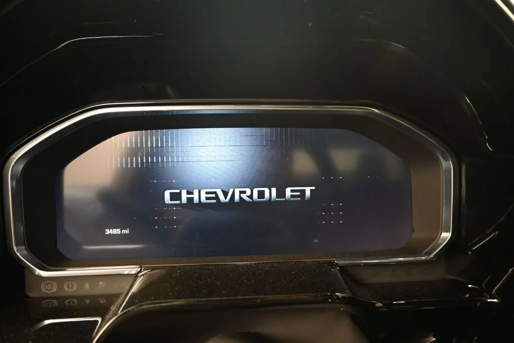 2026 Chevrolet Silverado 1500 LTZ photo 11