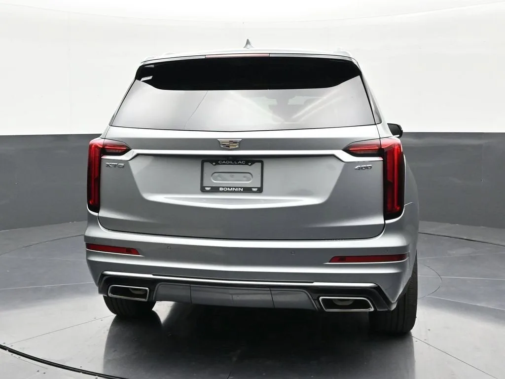 2023 Cadillac XT6 Premium Luxury photo 4