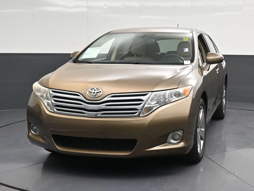 2010 Toyota Venza Base photo 6