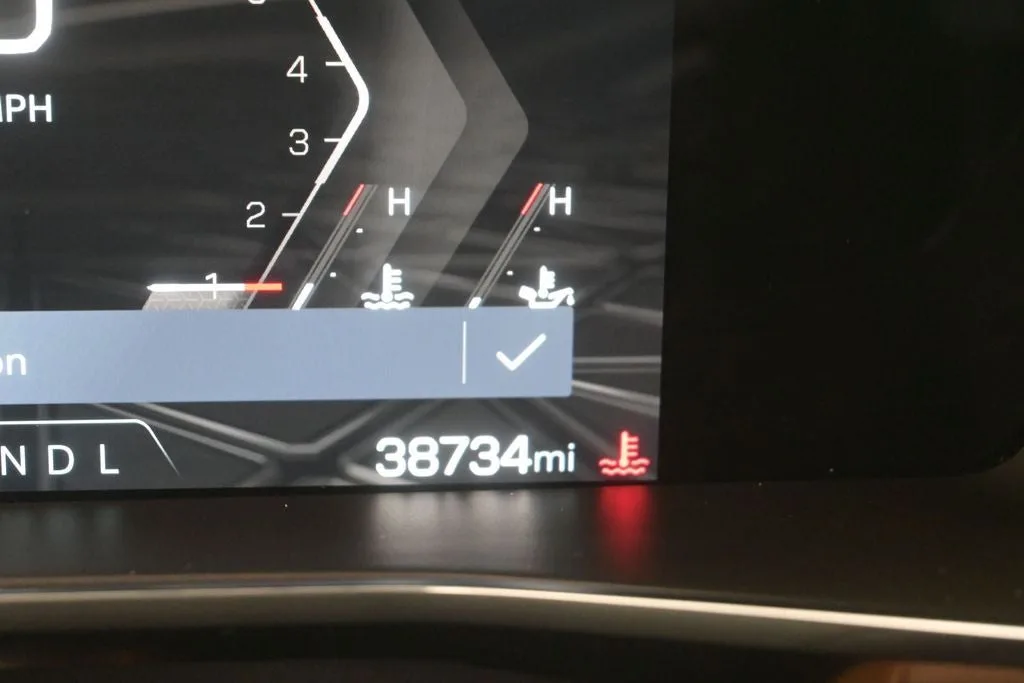 2023 GMC Canyon AT4 photo 12