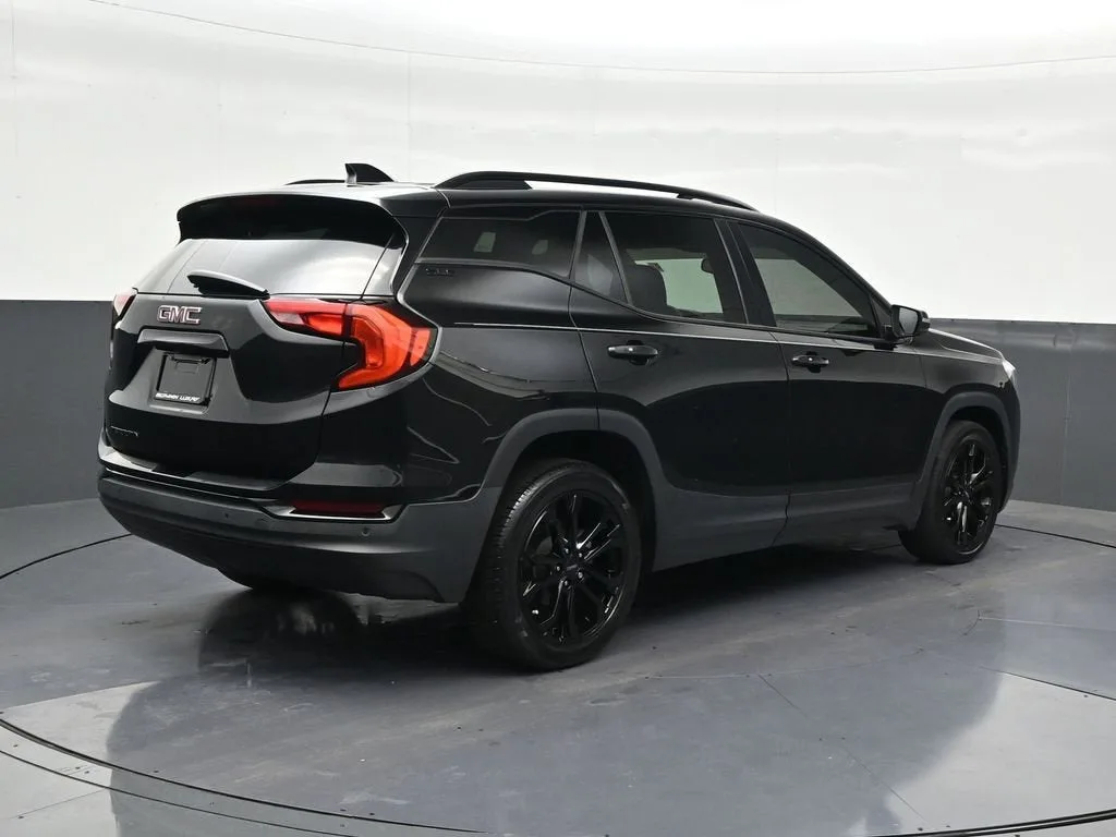 2021 GMC Terrain SLE photo 5
