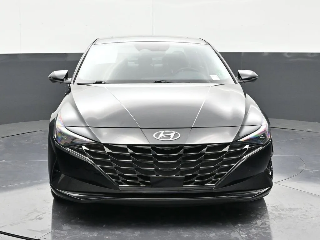 2023 Hyundai Elantra Hybrid Limited photo 8