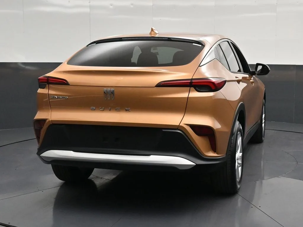 2024 Buick Envista Preferred photo 2
