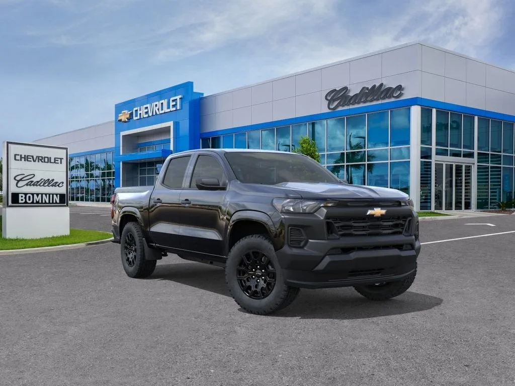 2026 Chevrolet Colorado WT photo 2