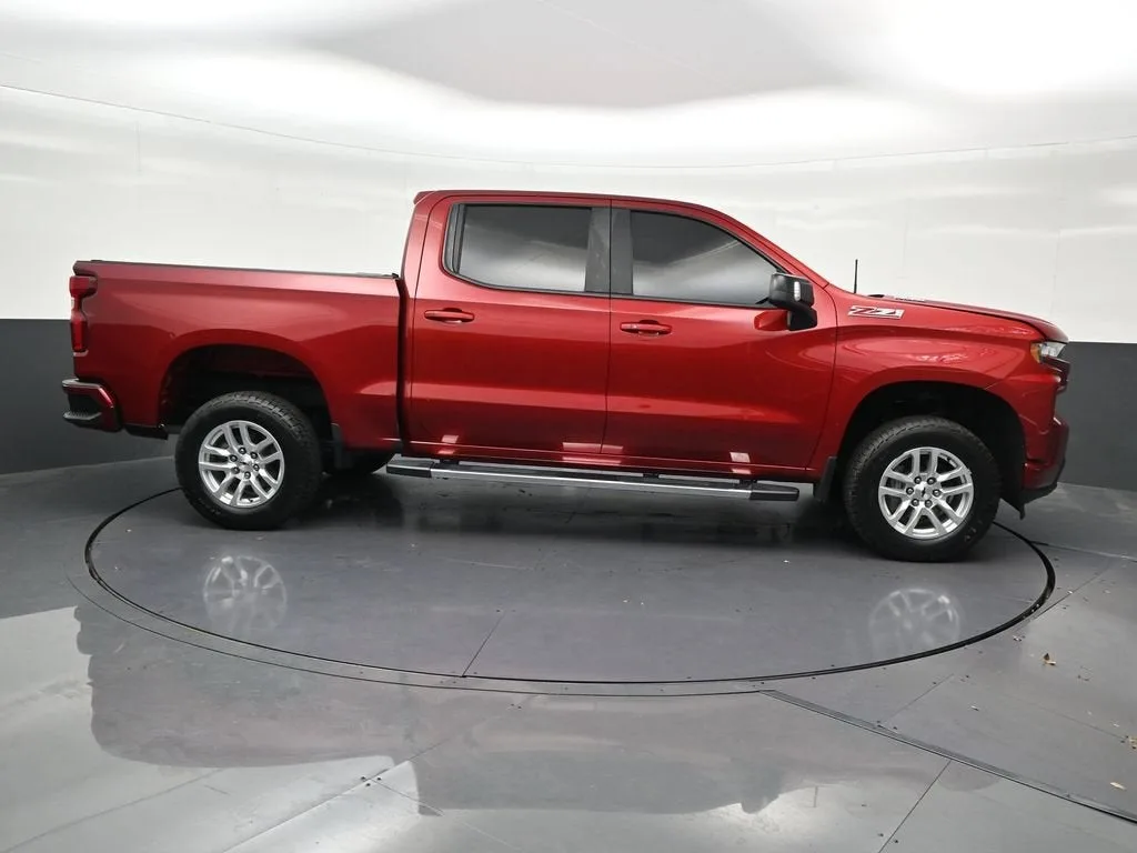 2021 Chevrolet Silverado 1500 RST photo 7