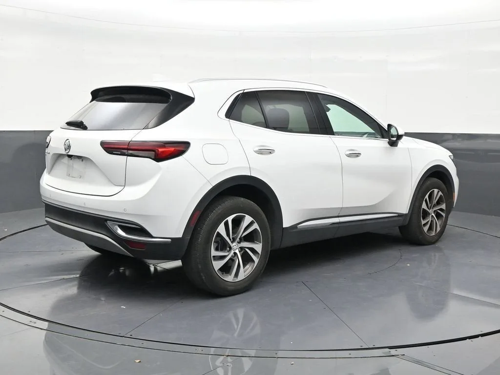 2023 Buick Envision Essence photo 5