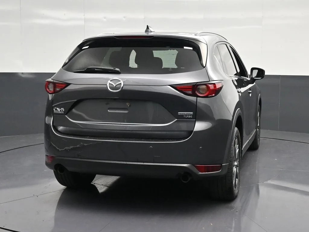 2021 Mazda CX-5 Signature photo 2