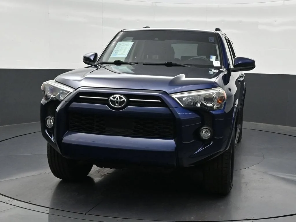 2020 Toyota 4Runner SR5 photo 9