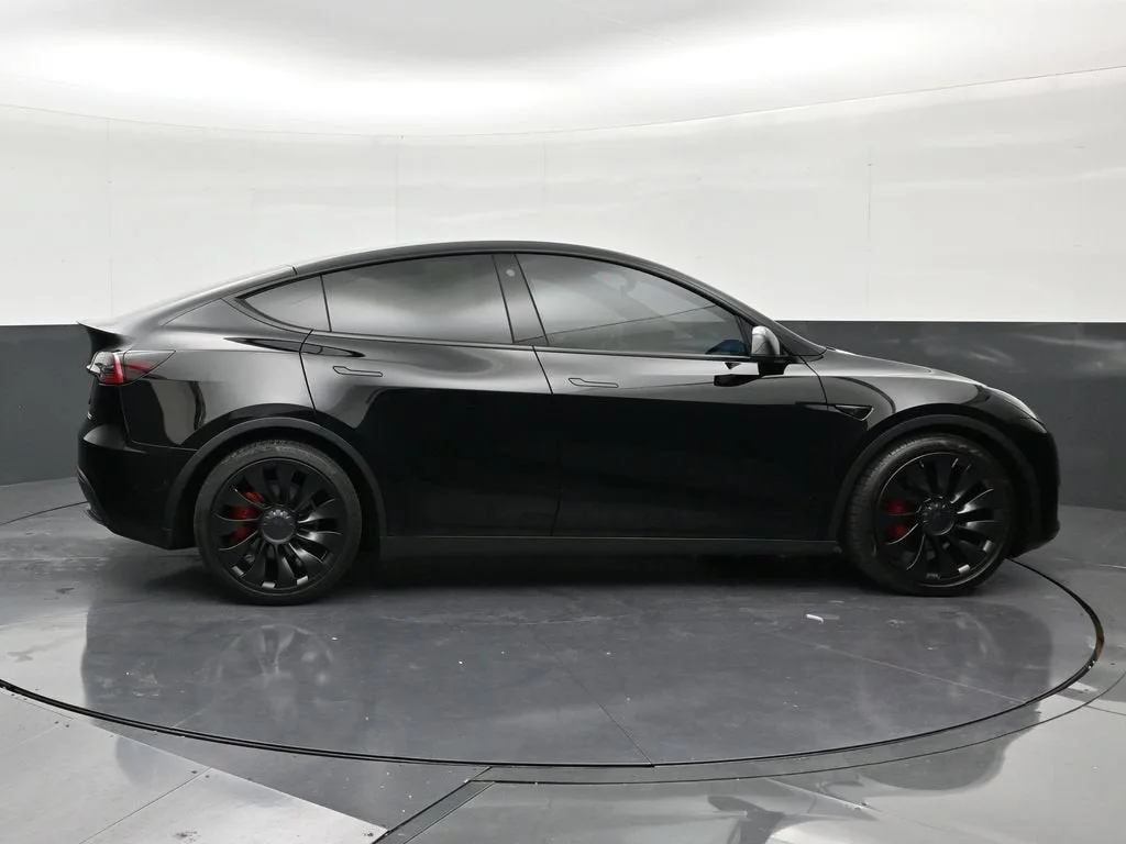 2022 Tesla Model Y Performance photo 6