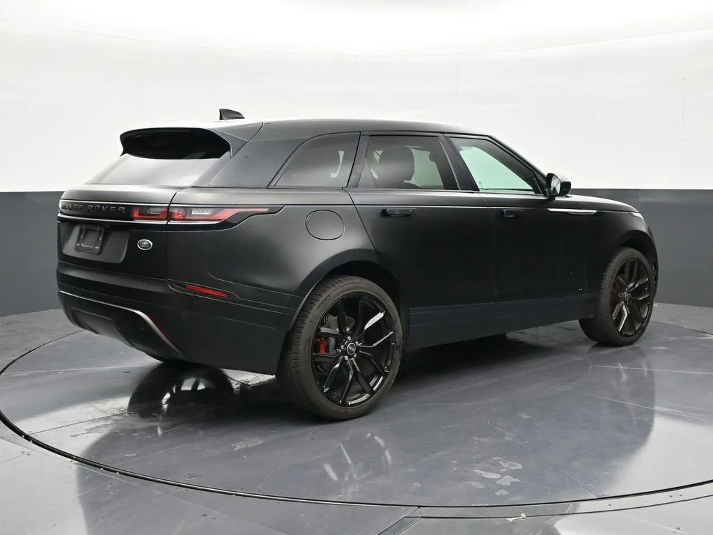 2023 Land Rover Range Rover Velar P250 S photo 5