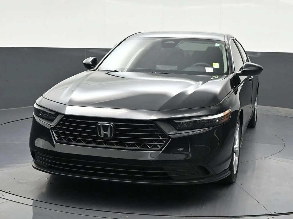 2023 Honda Accord LX photo 8