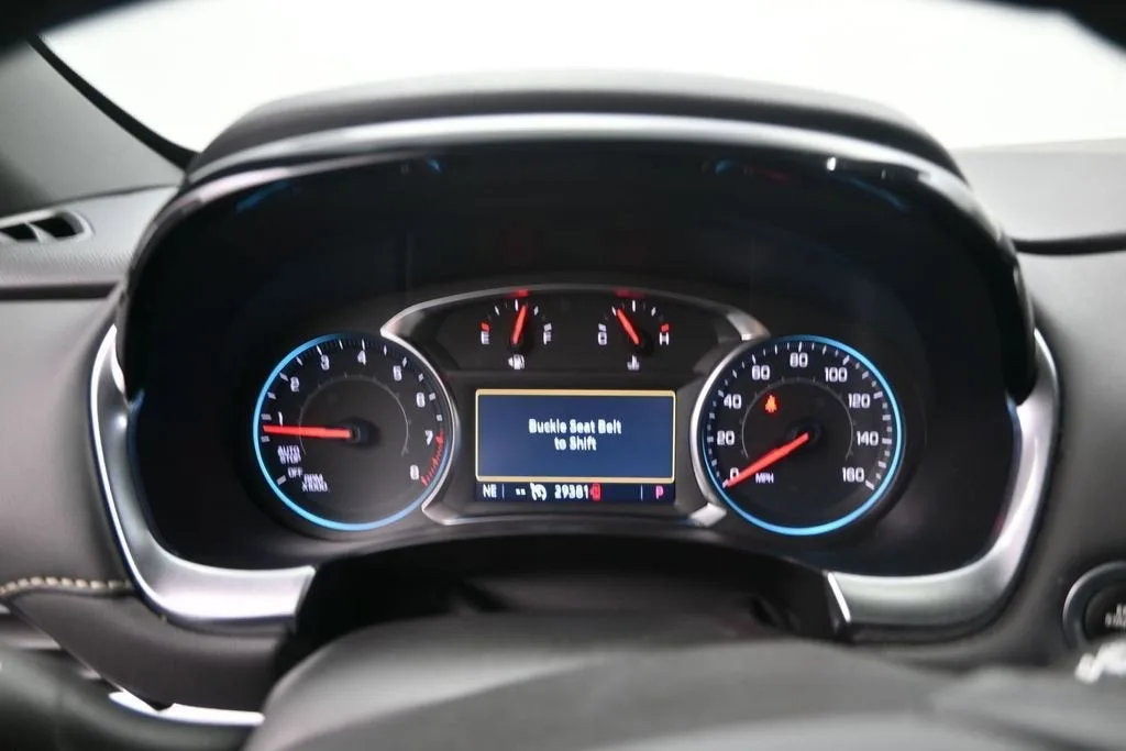 2023 Chevrolet Traverse LT Leather photo 10