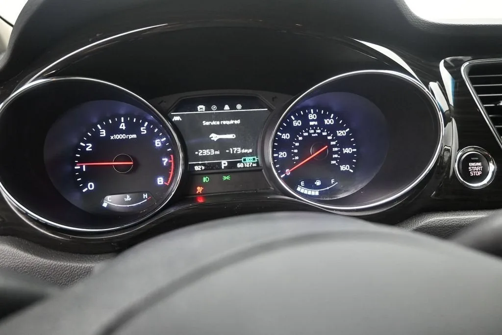 2020 Kia Sedona SX photo 11
