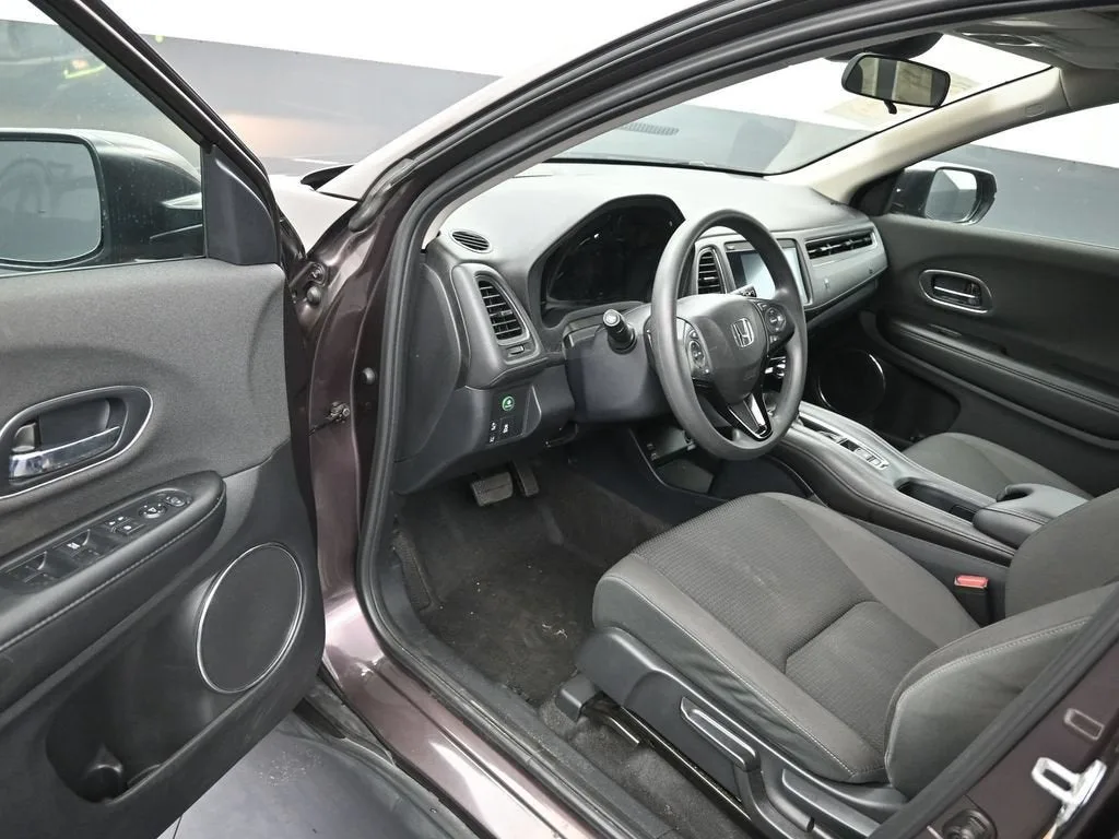 2022 Honda HR-V 2WD EX photo 10