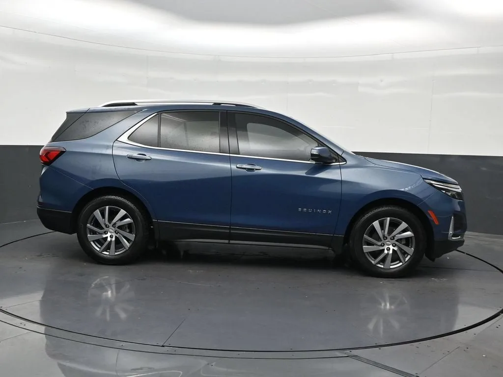 2024 Chevrolet Equinox Premier photo 7