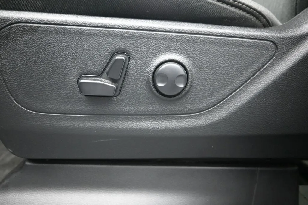 2023 RAM 1500 Big Horn/Lone Star photo 11