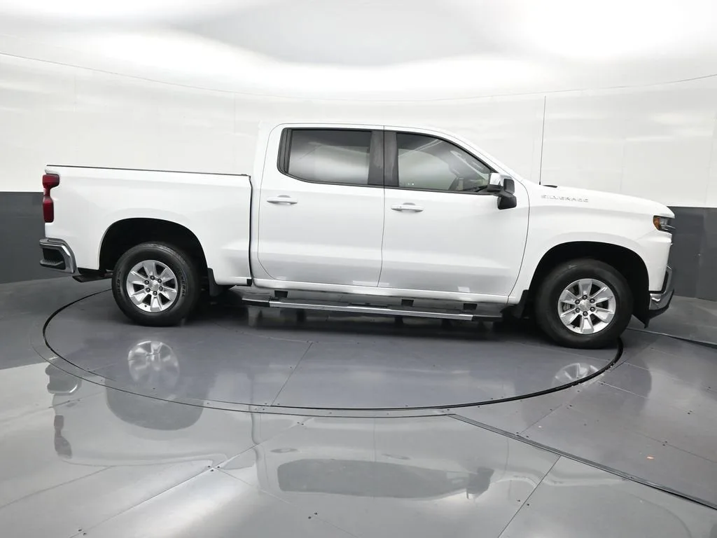 2022 Chevrolet Silverado 1500 LTD LT photo 7