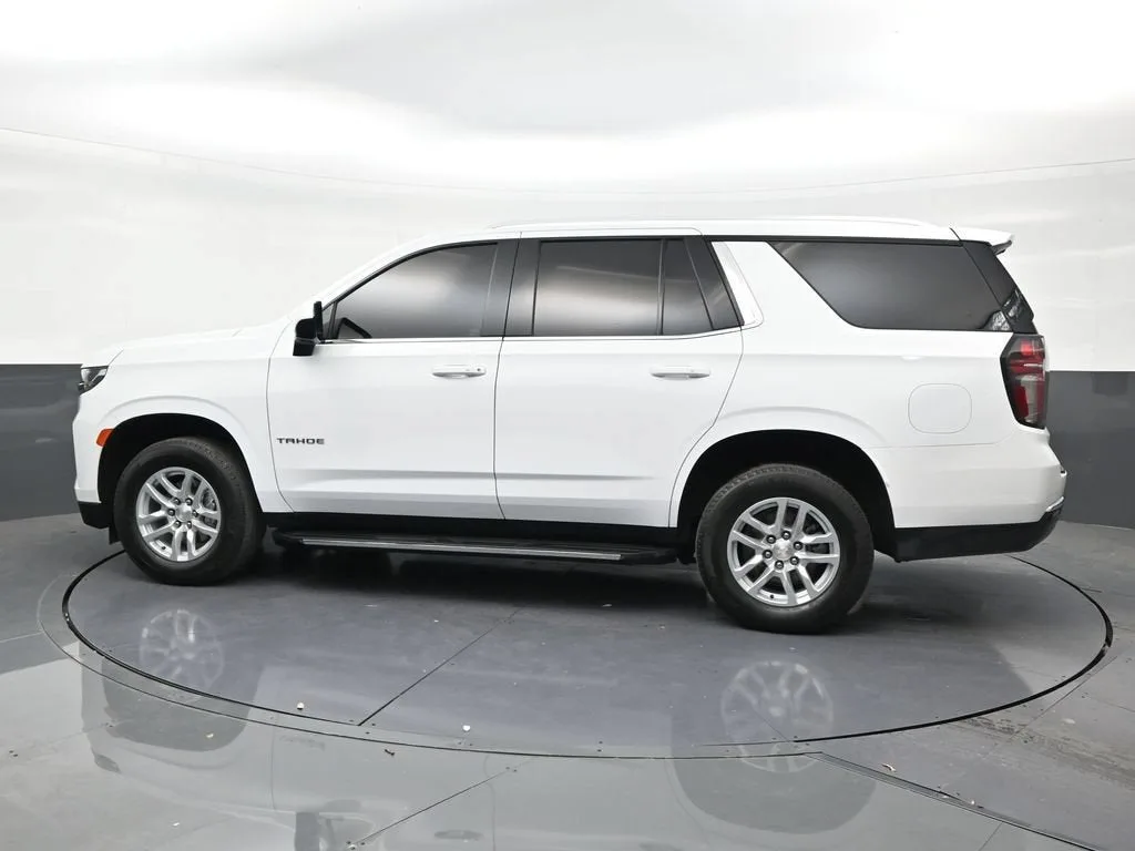 2023 Chevrolet Tahoe LS photo 2