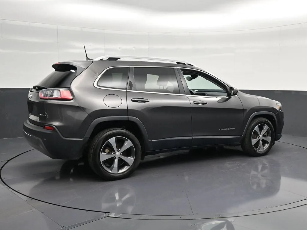 2020 Jeep Cherokee Limited photo 3