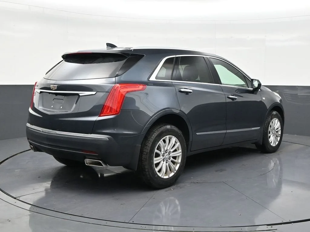 2019 Cadillac XT5 FWD photo 5