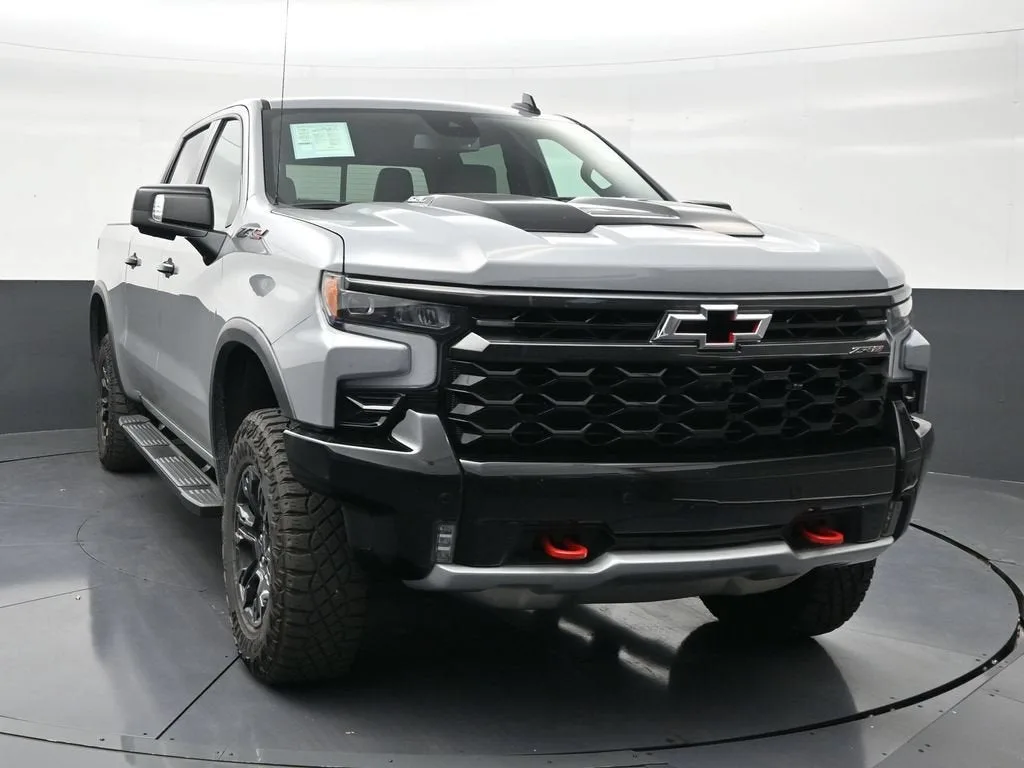 2025 Chevrolet Silverado 1500 ZR2 photo 7