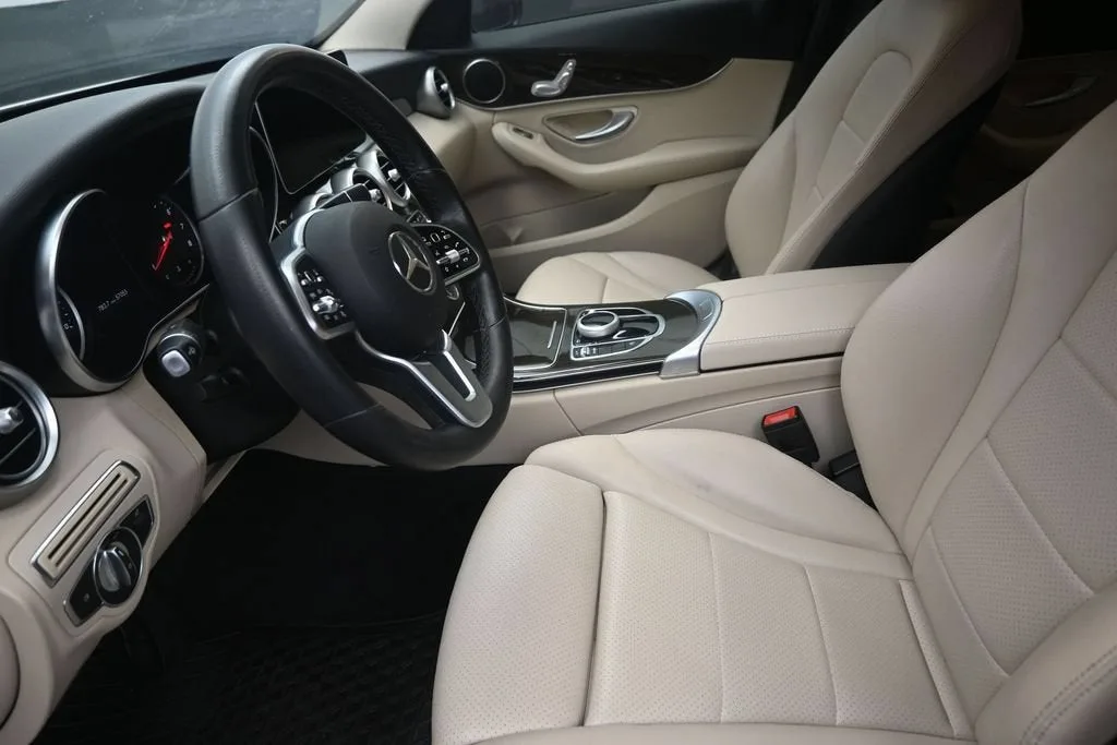 2019 Mercedes-Benz C 300 C 300 photo 11