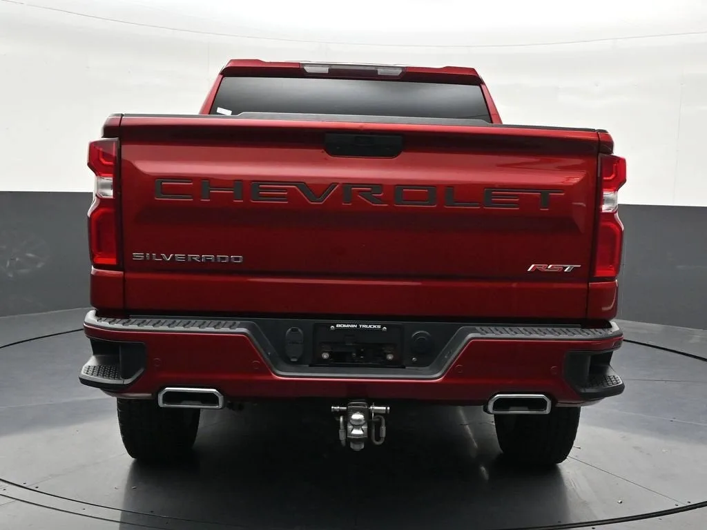 2021 Chevrolet Silverado 1500 RST photo 4