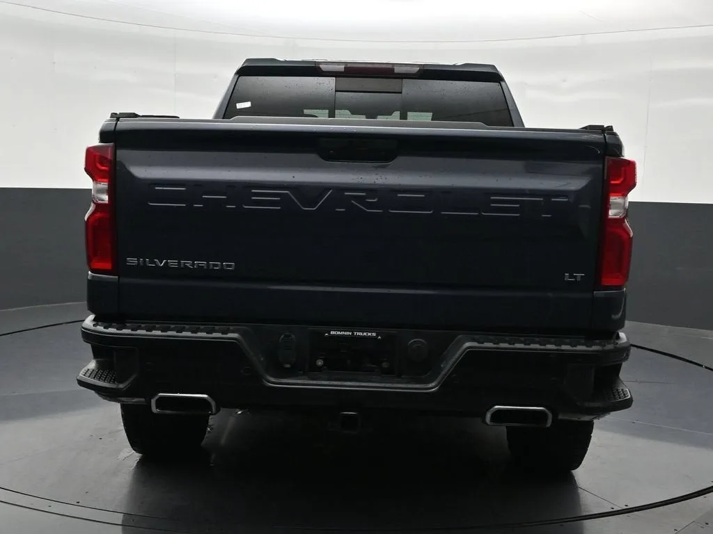2019 Chevrolet Silverado 1500 LT Trail Boss photo 4