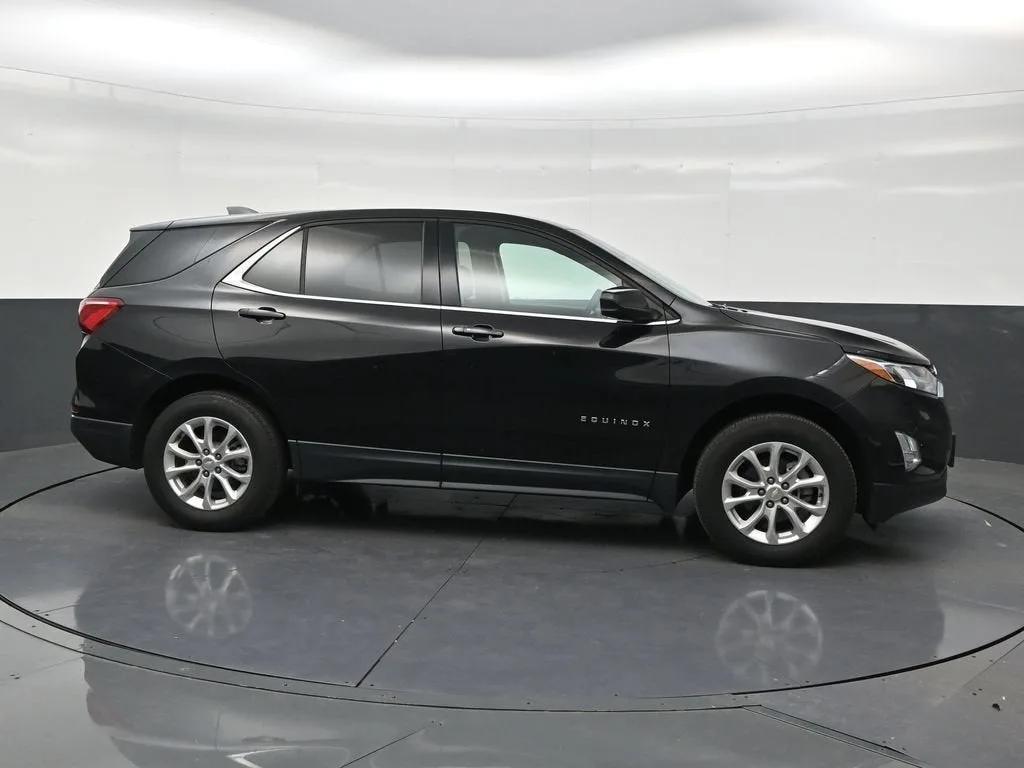 2020 Chevrolet Equinox LT photo 6