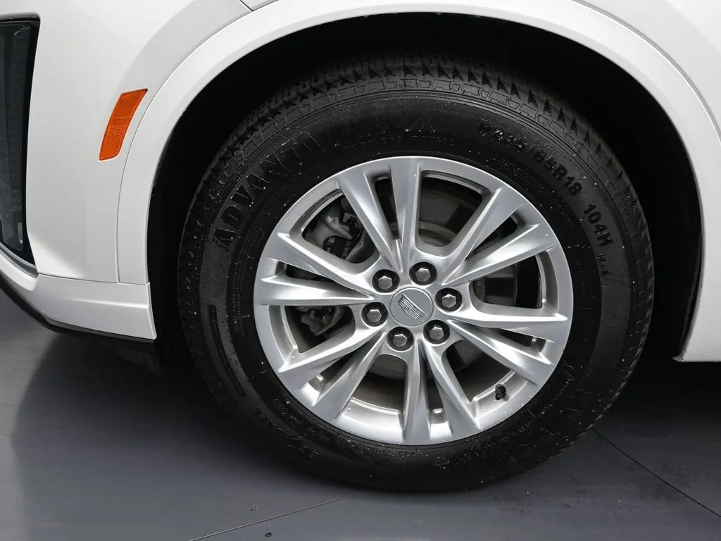 2021 Cadillac XT6 Luxury photo 9