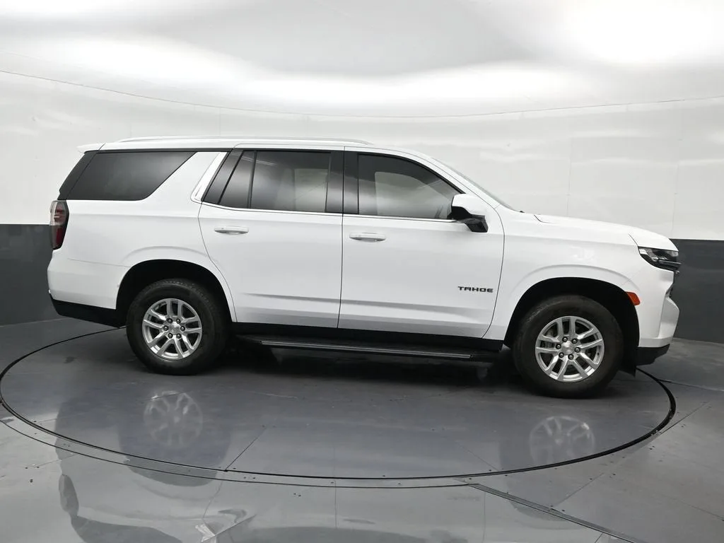 2024 Chevrolet Tahoe LS photo 7