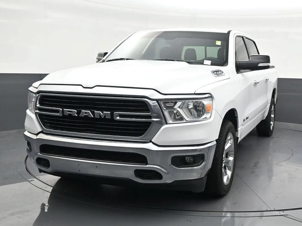 2019 RAM 1500 Big Horn/Lone Star Crew Cab 4x2 5'7" Box photo 9