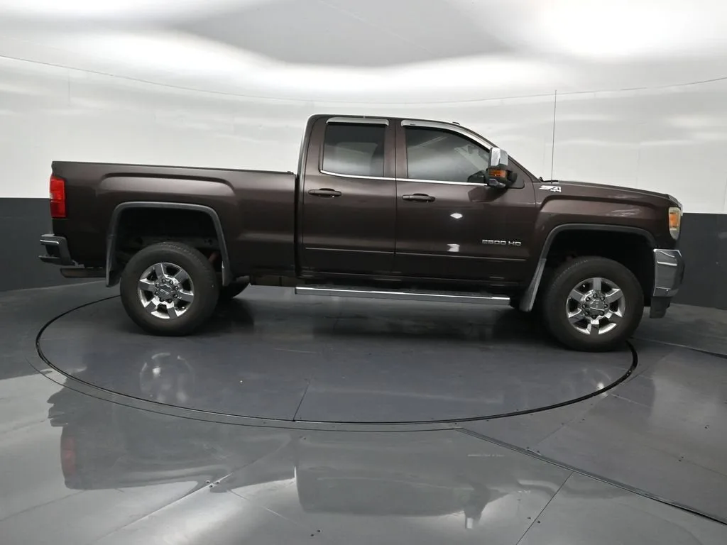 2016 GMC Sierra 2500 HD SLE photo 7