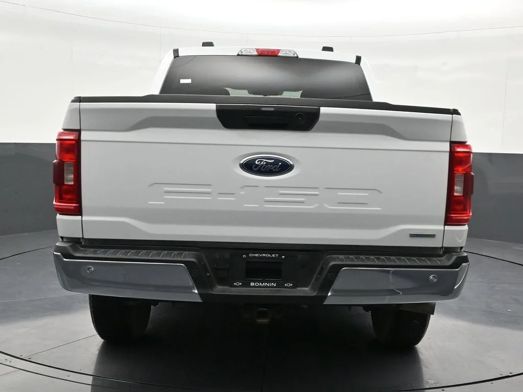 2023 Ford F-150 XL photo 4