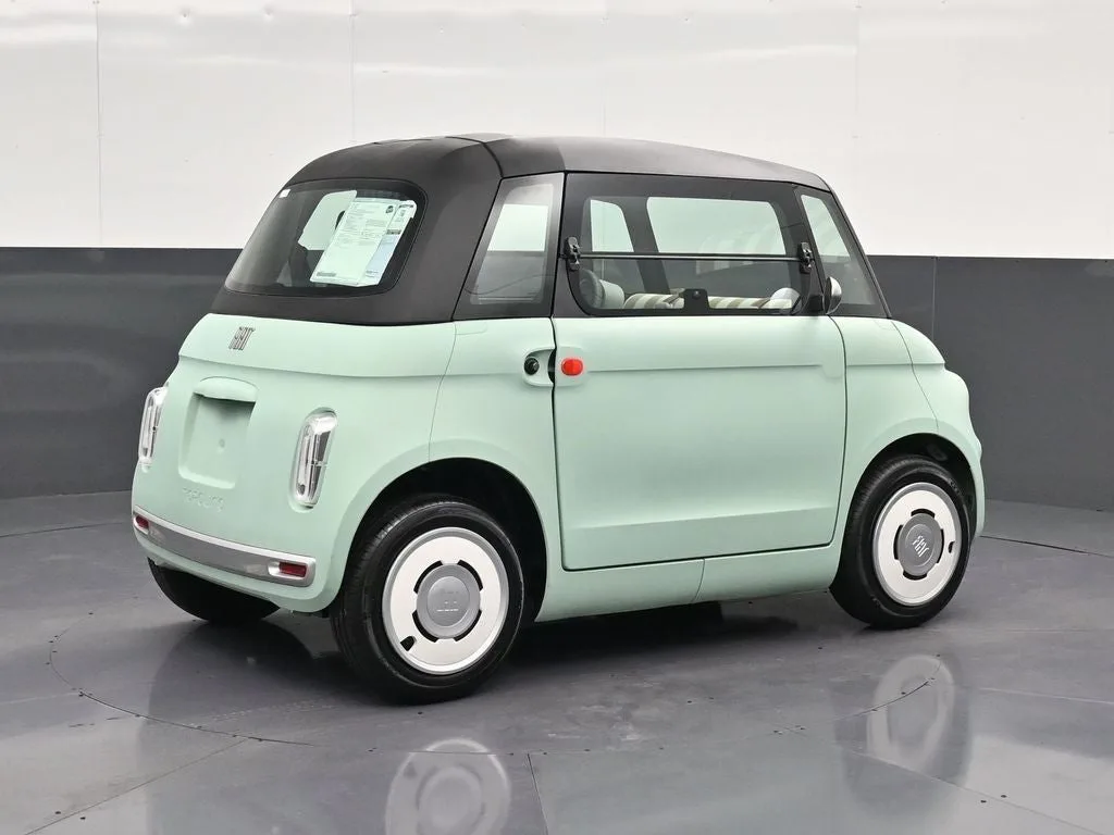 2026 FIAT Topolino Base photo 3