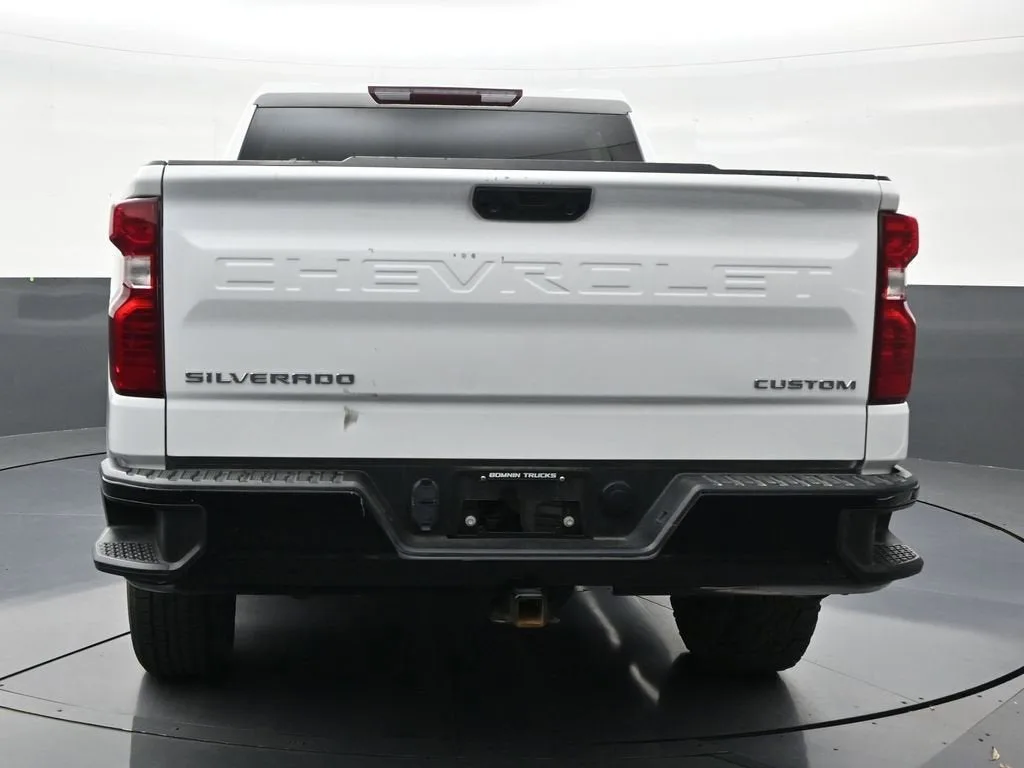 2023 Chevrolet Silverado 1500 Custom Trail Boss photo 4