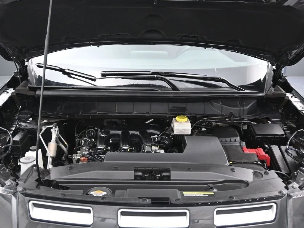 2025 Nissan Pathfinder Rock Creek 4WD photo 12