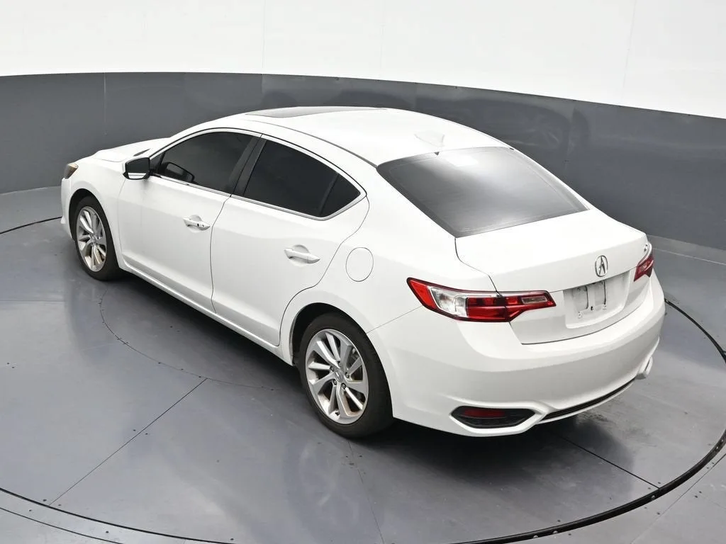 2018 Acura ILX 4DR SDN photo 11