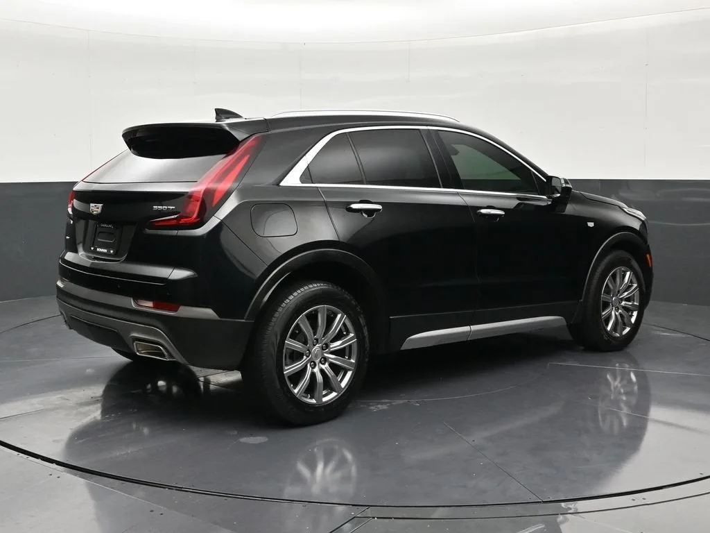 2022 Cadillac XT4 AWD Premium Luxury photo 5