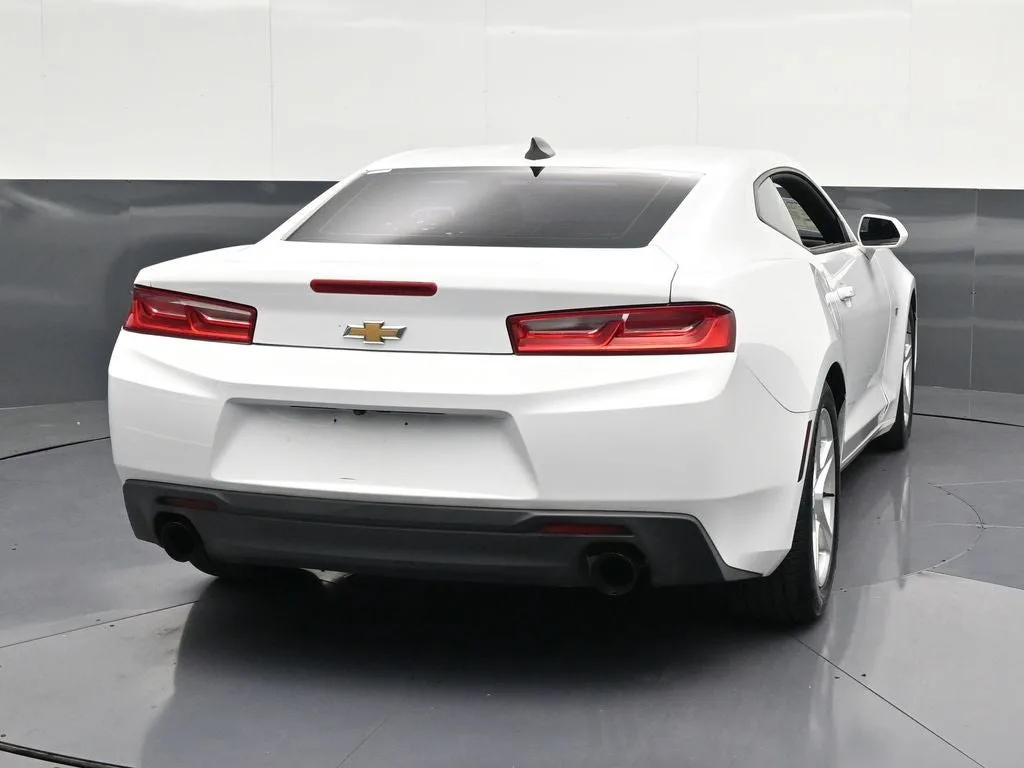2018 Chevrolet Camaro 1LS photo 2