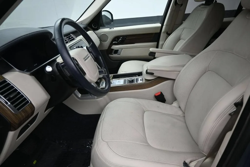 2018 Land Rover Range Rover 4DR SUV V8 SC SWB photo 11