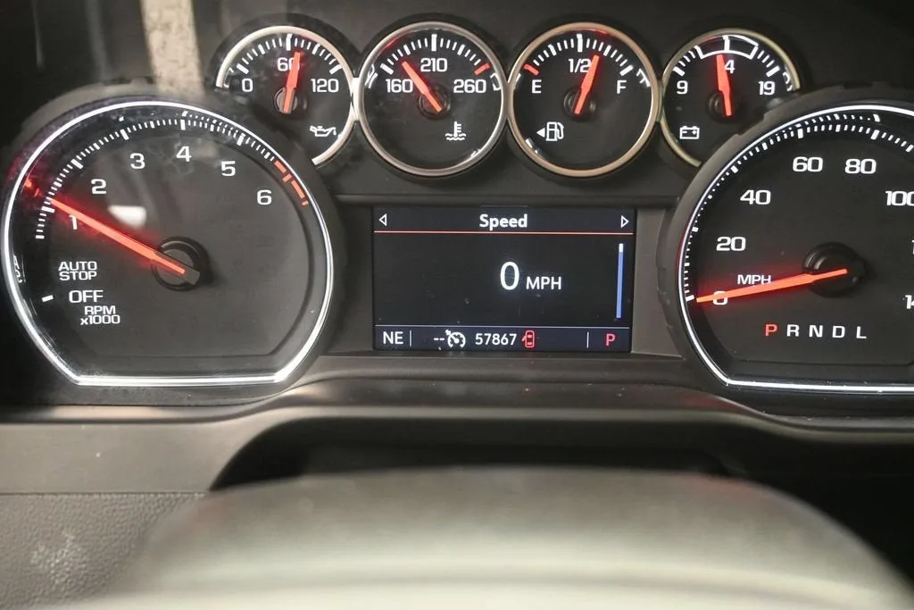 2021 Chevrolet Silverado 1500 LT photo 11